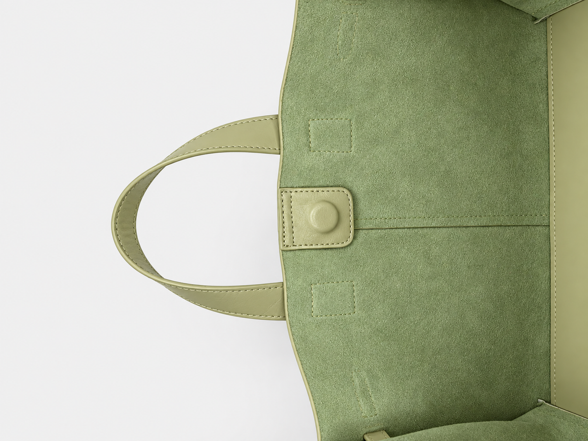 It Girl Bag - Butter Pistachio
